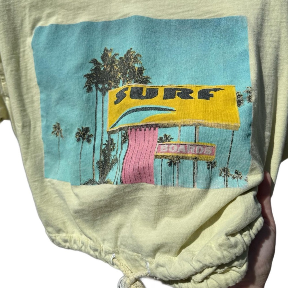 Forever 21 Chartreuse Spring Green Surf Crop Top Graphic Tee Women’s Siz… - Picture 4 of 5
